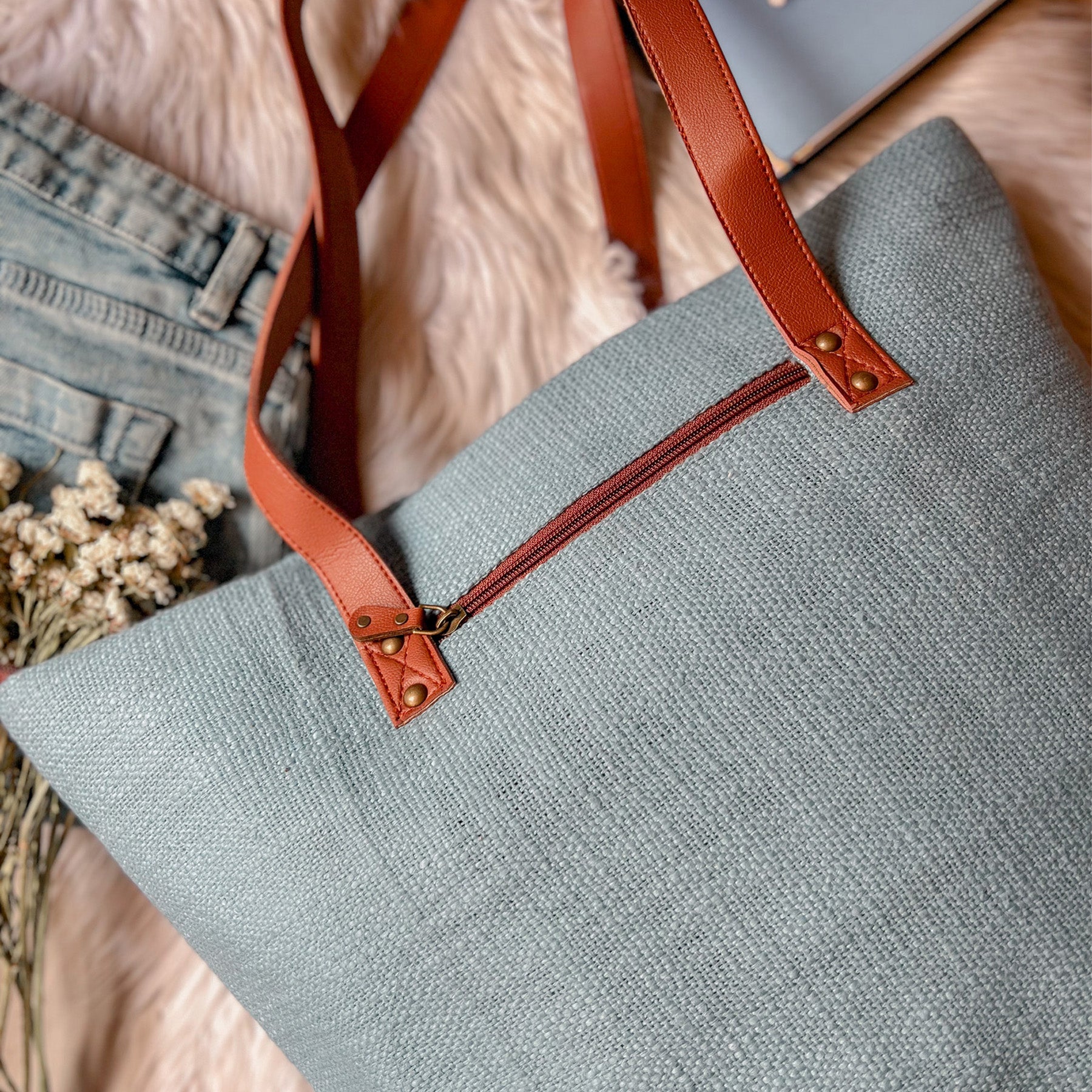 Seven Heaven Everyday Tote