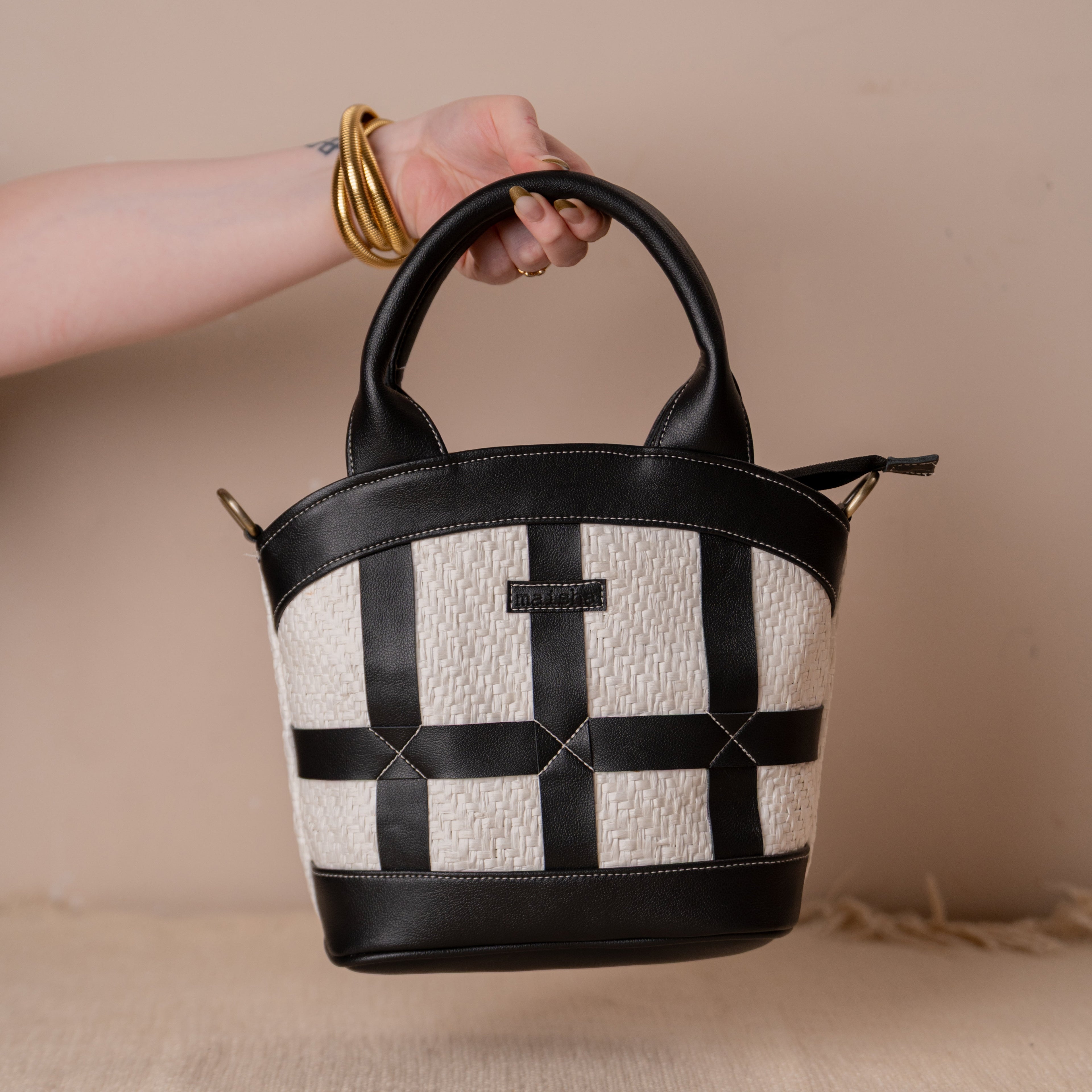 Salt & Pepper Raffia Bag