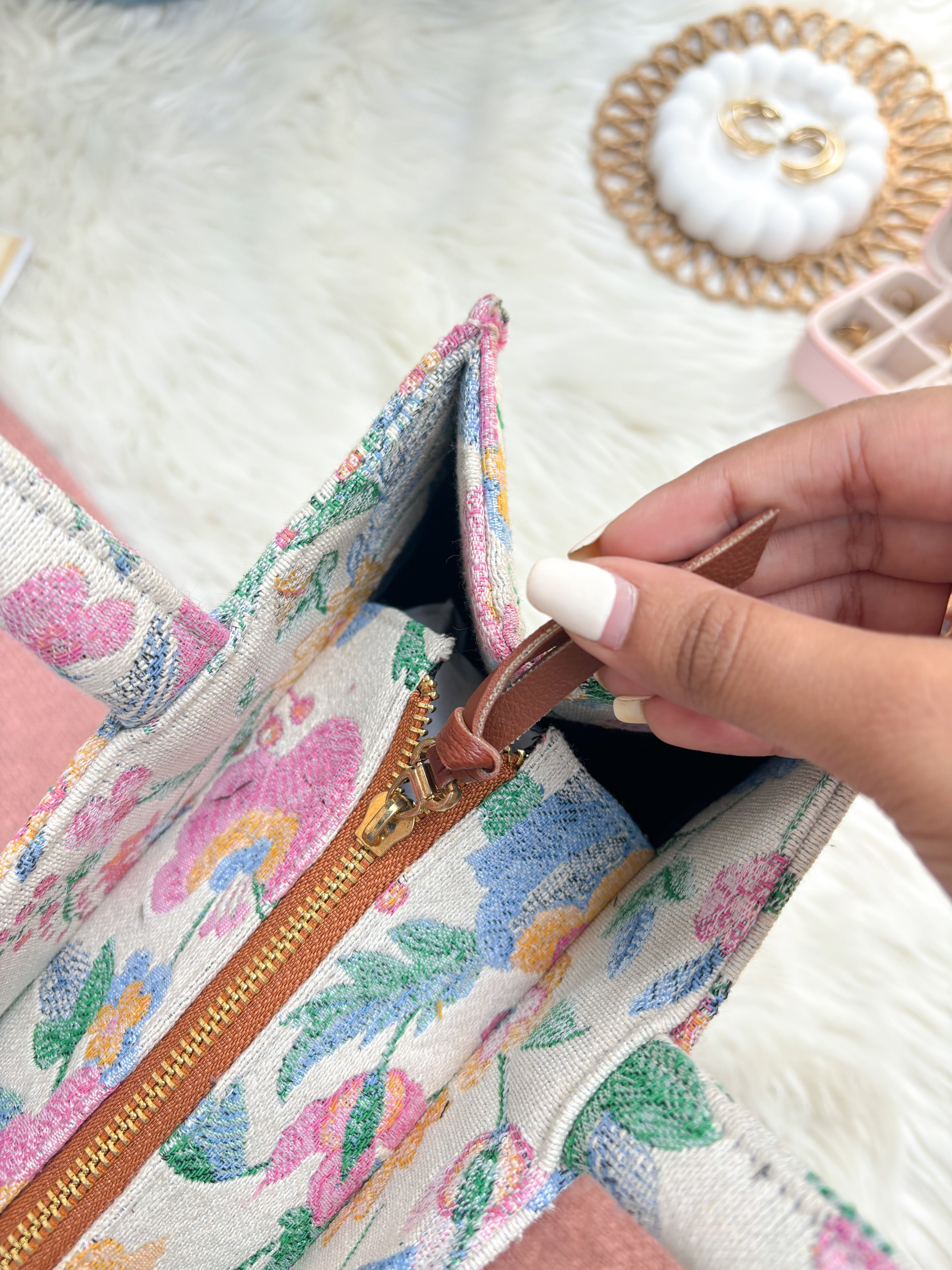 Wildest Dreams Box Bag (LARGE)